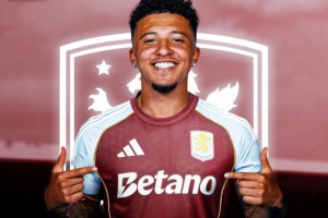 德甲霸主制造惨案，13轮12胜，凯恩踢疯了：替补轰入3球（德甲霸主横扫，13轮12胜，凯恩替补戴帽）