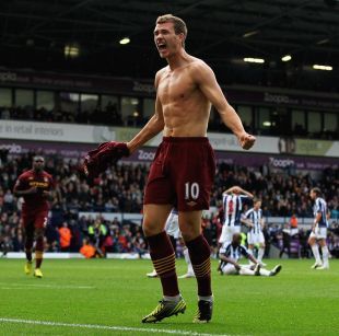 加图索：世界杯资格是首要目标，但不能在困难面前自乱阵脚（加图索：世界杯出线是头等大事，遇到困难也要保持冷静）