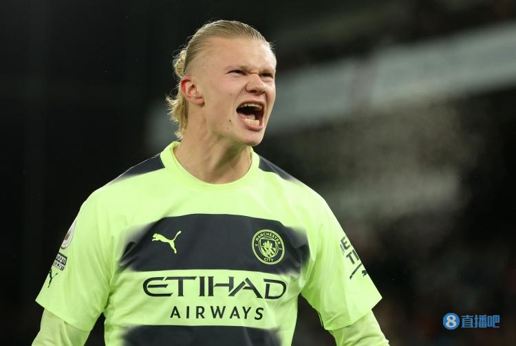 阿斯：伯纳乌本赛季收入将超4亿欧元，力助皇马大幅增收（阿斯：伯纳乌本季营收预计突破4亿欧元，助皇马收入大幅增长）