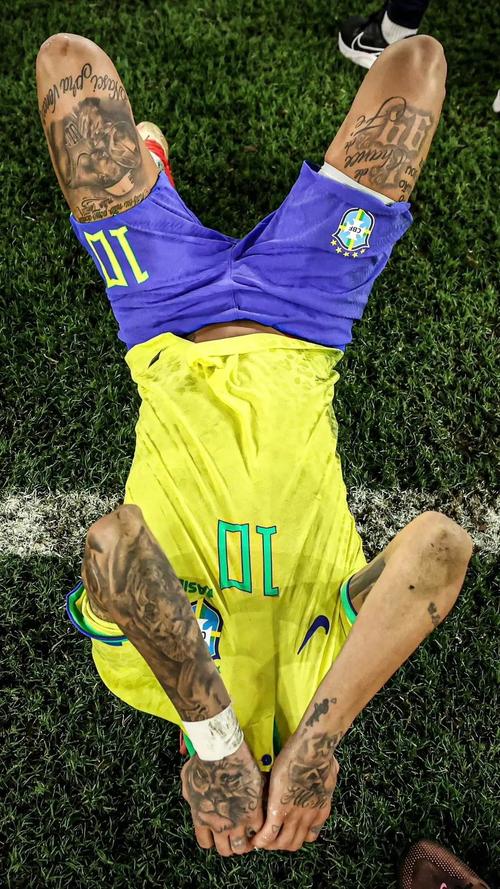 开拓者伤病报告：克林根和阿夫迪亚可以出战，罗威和默里缺席（开拓者伤情更新：克林根、阿夫迪亚确认出场；罗威、默里因伤缺阵）