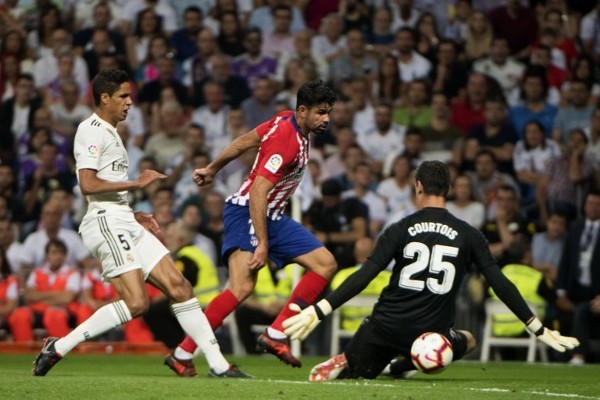 兰德尔半场10中5轰19+5，里德替补拿到14分（兰德尔半场10投5中砍下19分5篮板，里德替补贡献14分）